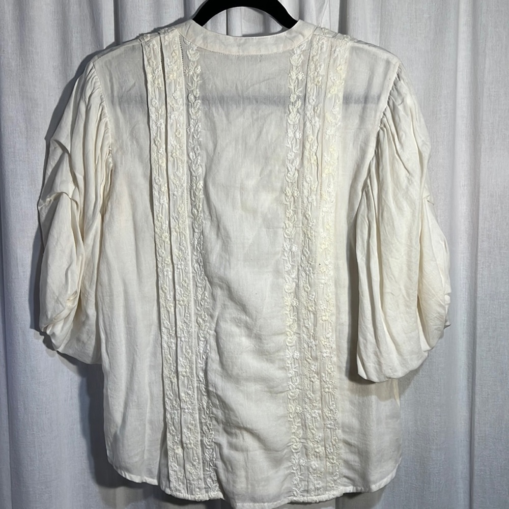 Free People embroidered peasant blouse-puff sleeves-NWOT - Picture 7 of 10
